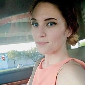 Meet your Posher, Layna